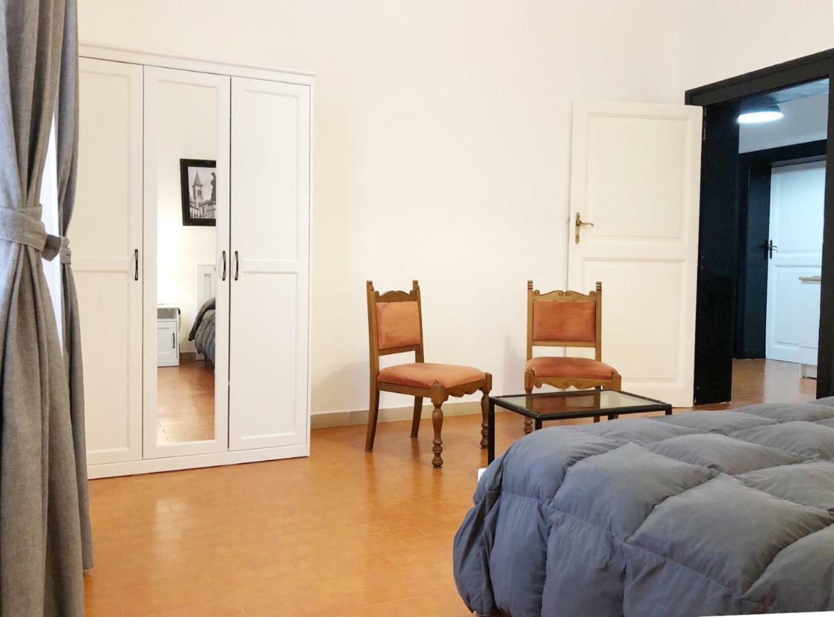 Relax Apartment Sulmona Luaran gambar