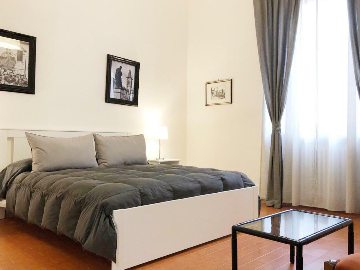 Relax Apartment Sulmona Luaran gambar
